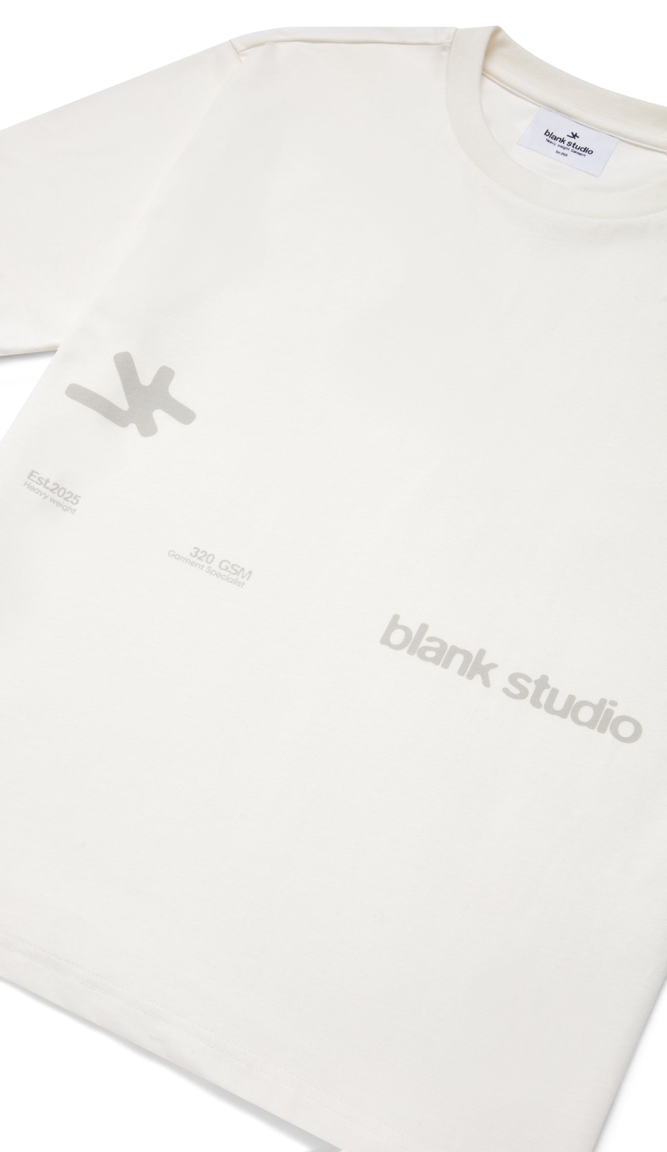 BASICS T A/W 25 - Ecru